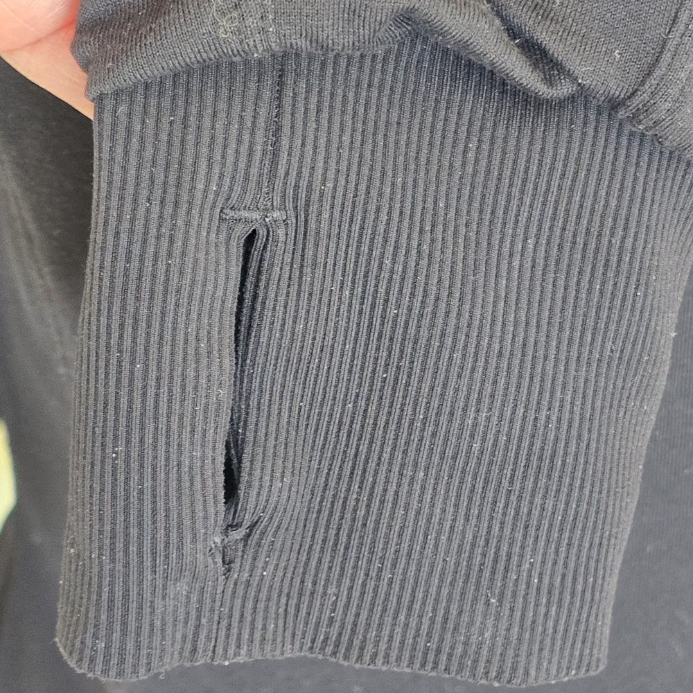 Lululemon Reversible Black Hooded Jacket Size 8 - Picture 13 of 14